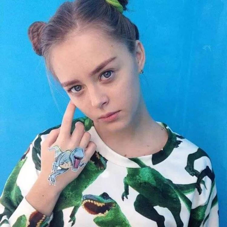 抖音快手代举报